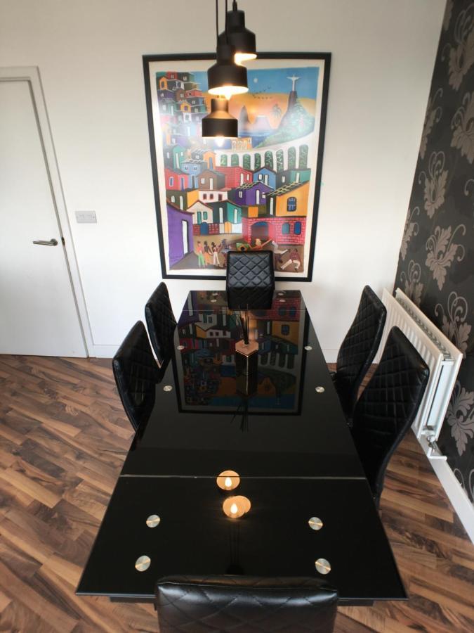 Luxury 2 Bed Penthouse Apartment Near Station Londres Extérieur photo